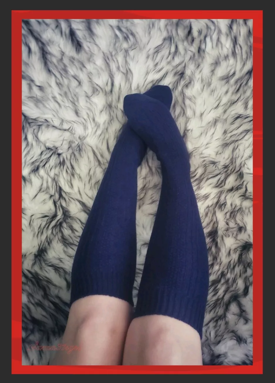 ♀️Venus Day Special♀️ [SELLING] Wearables ONLY, buy one get one FREE! 24hrs, proof pics, and priority/vacuum sealed shipping. ♀️Trusted SW for over two years let's connect.