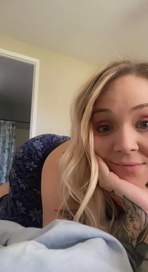 Wanna cuddle with me?