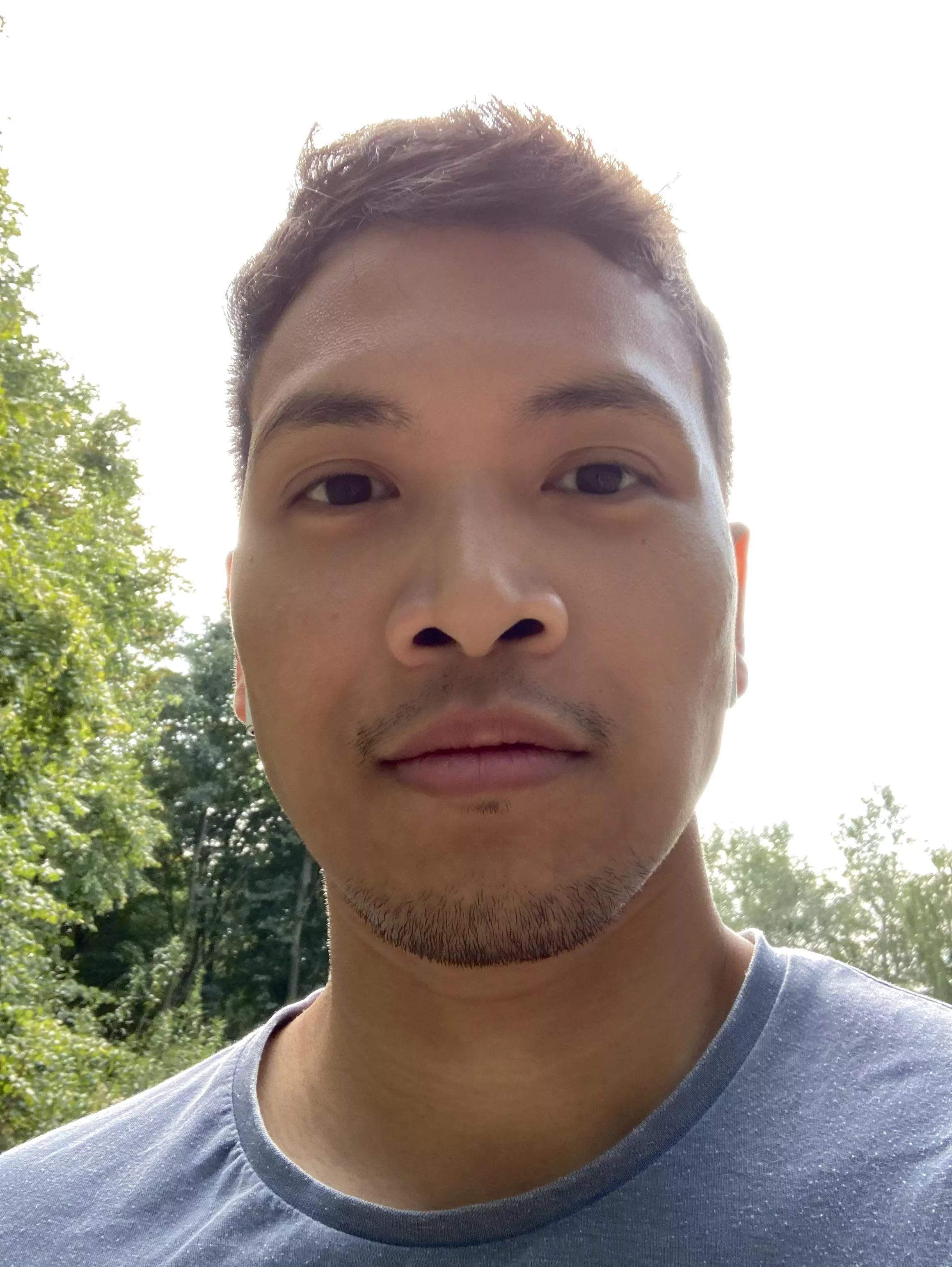 Early riser even on Saturdays. Have a great one, bros! 💪🏽