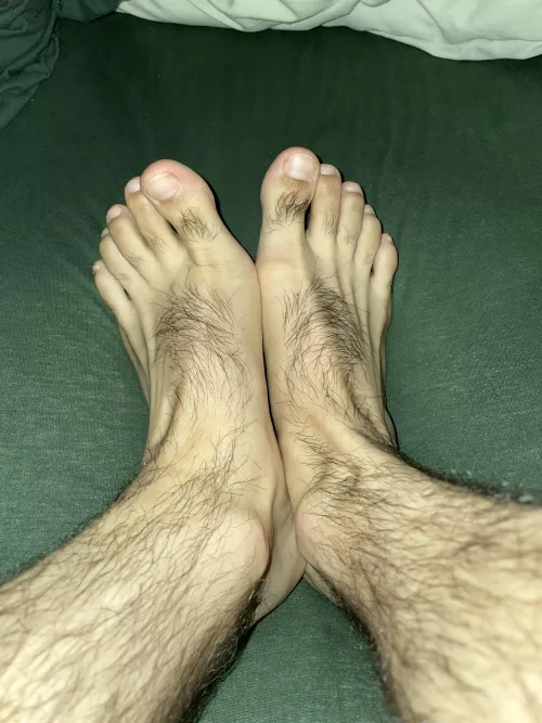 Happy Saturday 😁 pm me, bored and horny