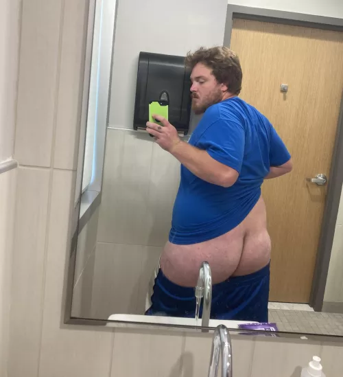 I am a top but do you have a nice booty😏