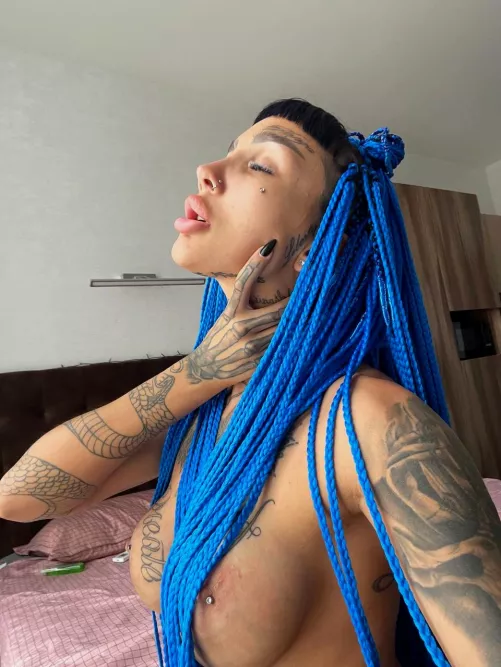 Is it weird that I can only focus while I'm naked?