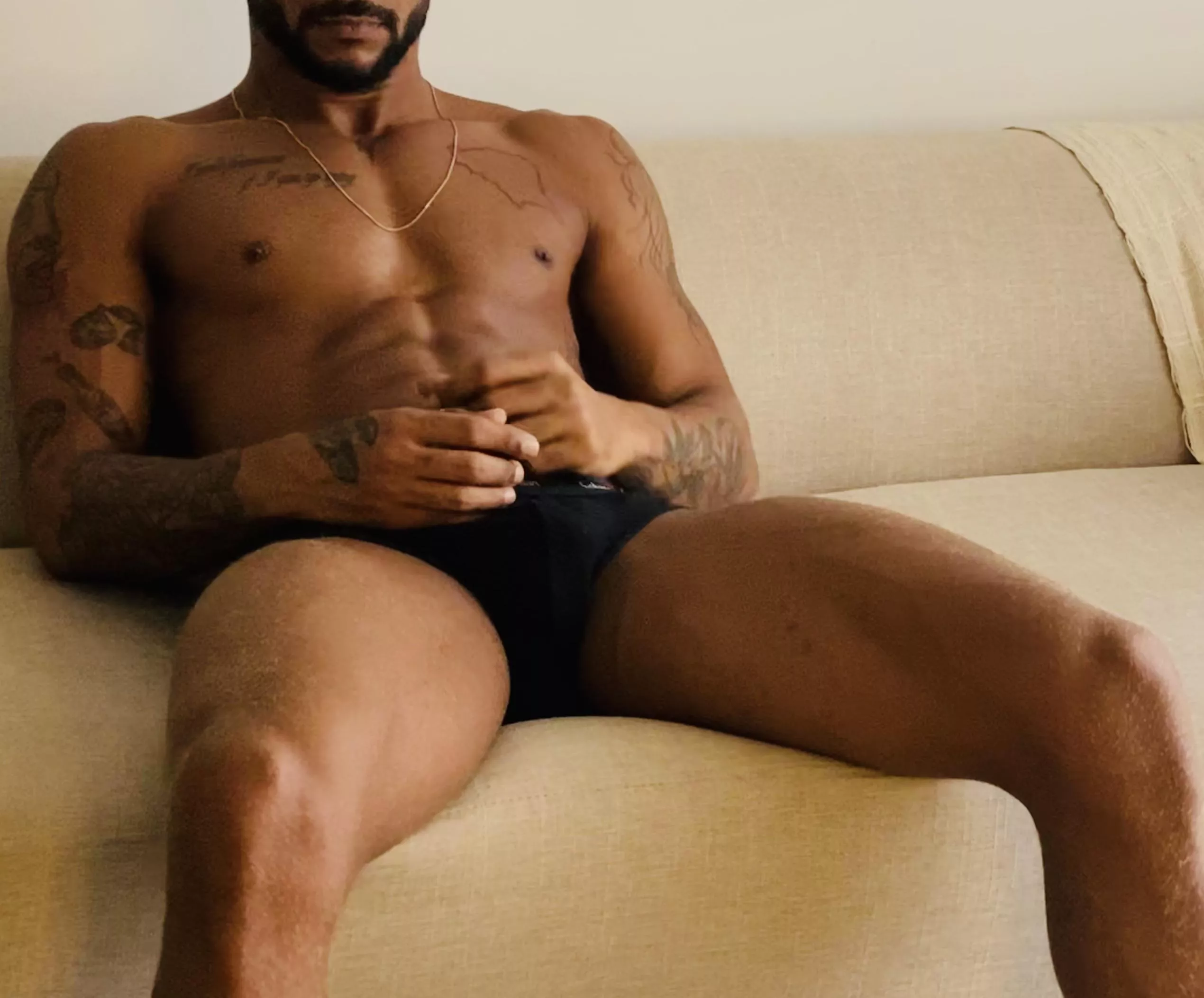 Take a sit, don’t be shy 😏