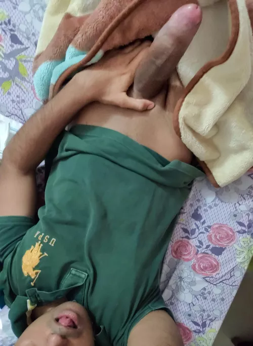 Unveiling some morning wood 😉