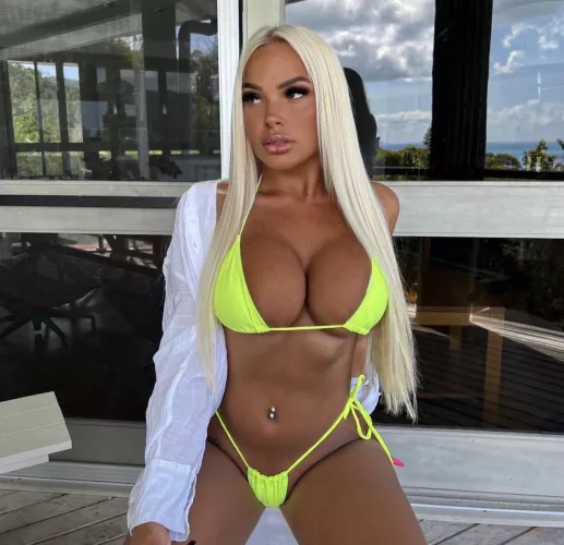 Blonde with decent sized bolt ons