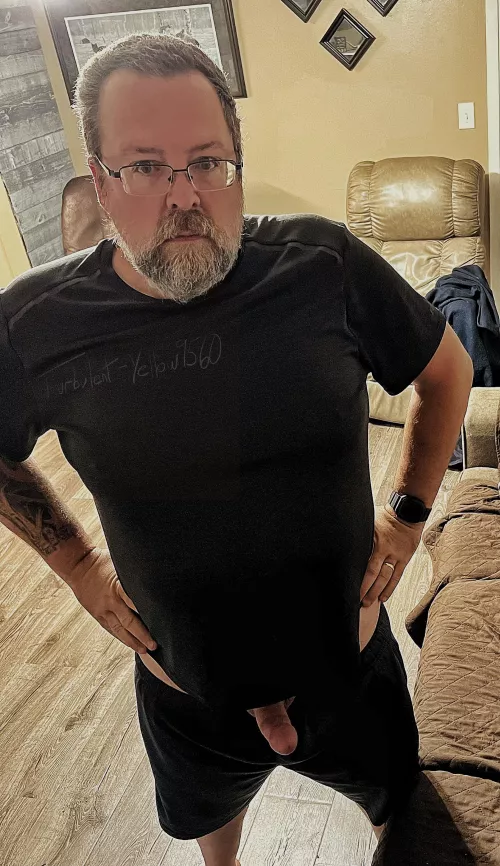 Greeting the day, head on.