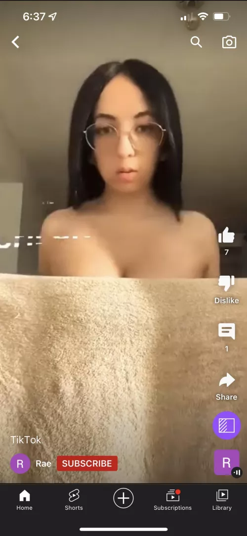 It’s on a shitty YouTube ad but she is so fine bro