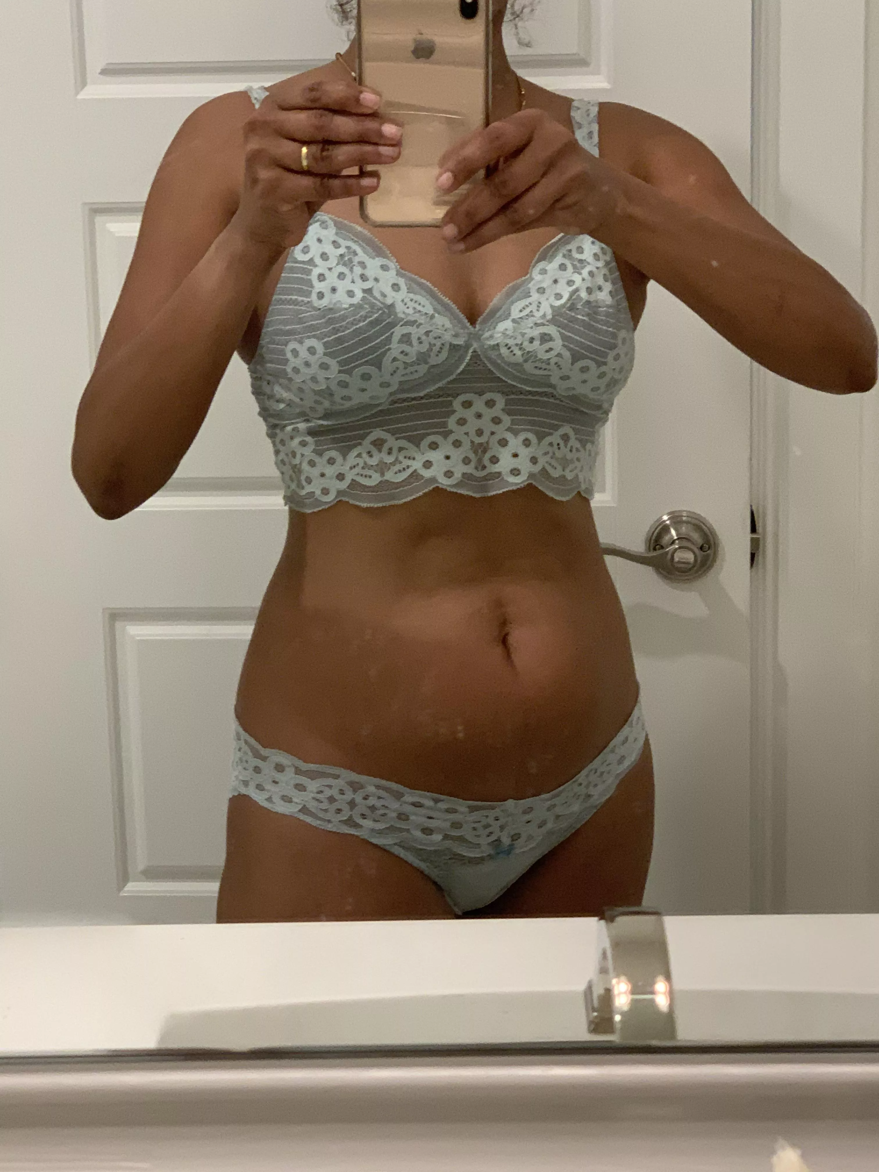 Trade and chat? Long term Prefered. Bbc or bwc reach out!tele ask_me1975