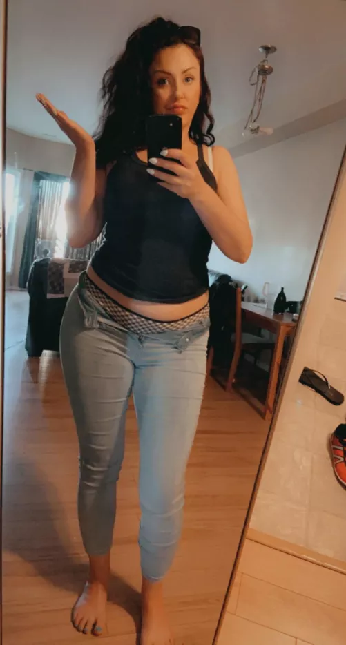 Well… none of my pants fit anymore. Guess I’ll just have to be naked all the time now 🤷🏻‍♀️