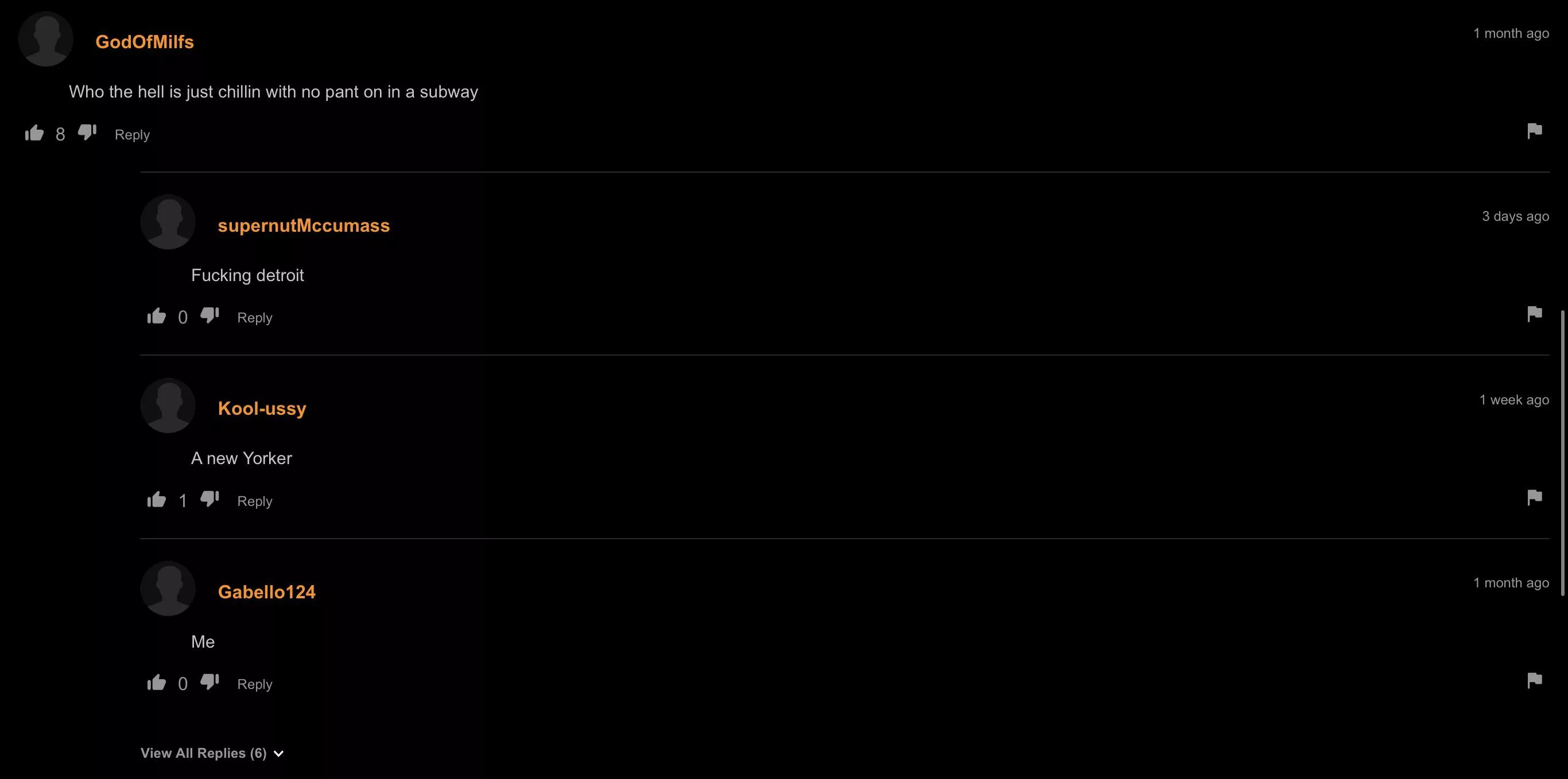 Who the hell is just chilling with no pant on in a subway