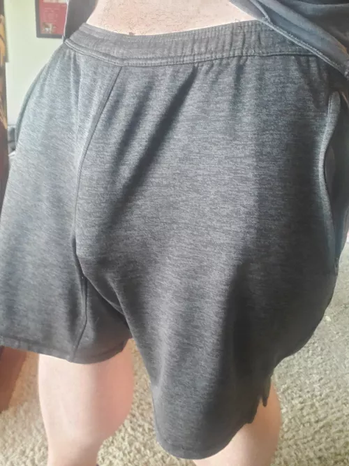 (30) what would you do if you saw this at the gym?