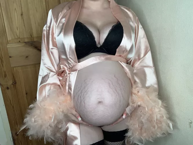 Do you think I still look hot with a huge belly like this?