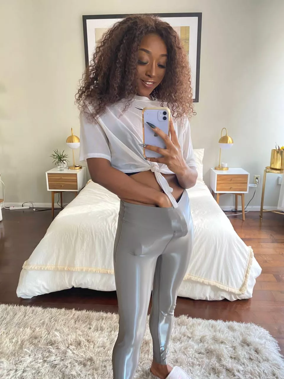 don't you want to see how big I look down there? 1 up v= 2 pics. so you get the chance to see yourself😈