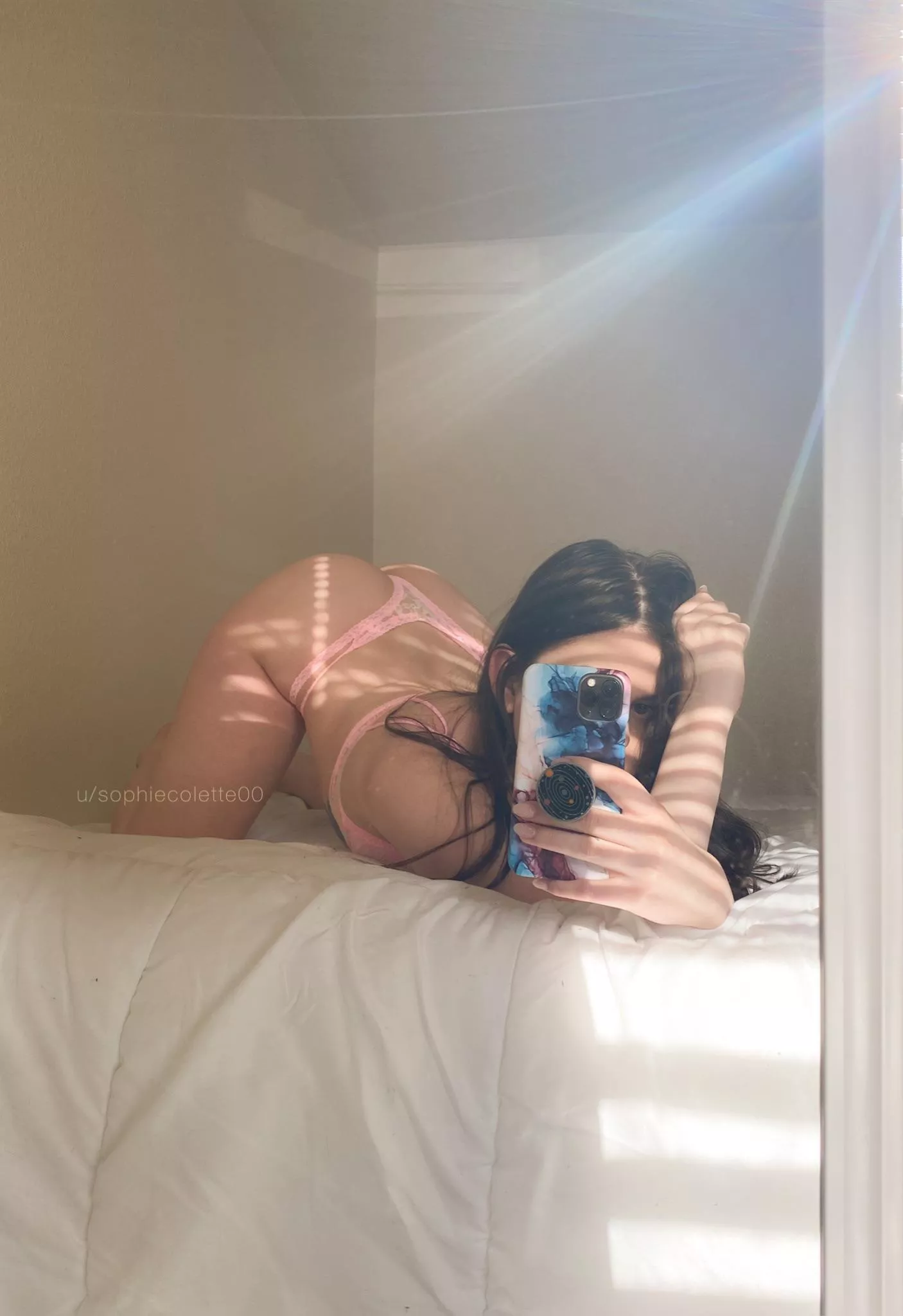 Hit it from behind, but in front of a mirror so you can see my face when I cum 💦