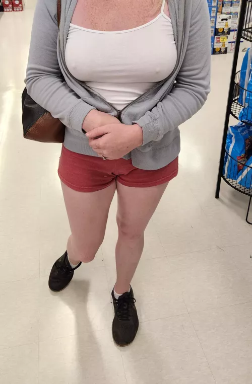 I don't mind if you stare 😏