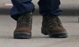 Id on these. Would also like to know the style, thank you!