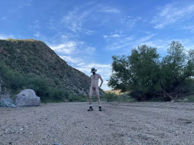 I’m in the mood to be in the nude