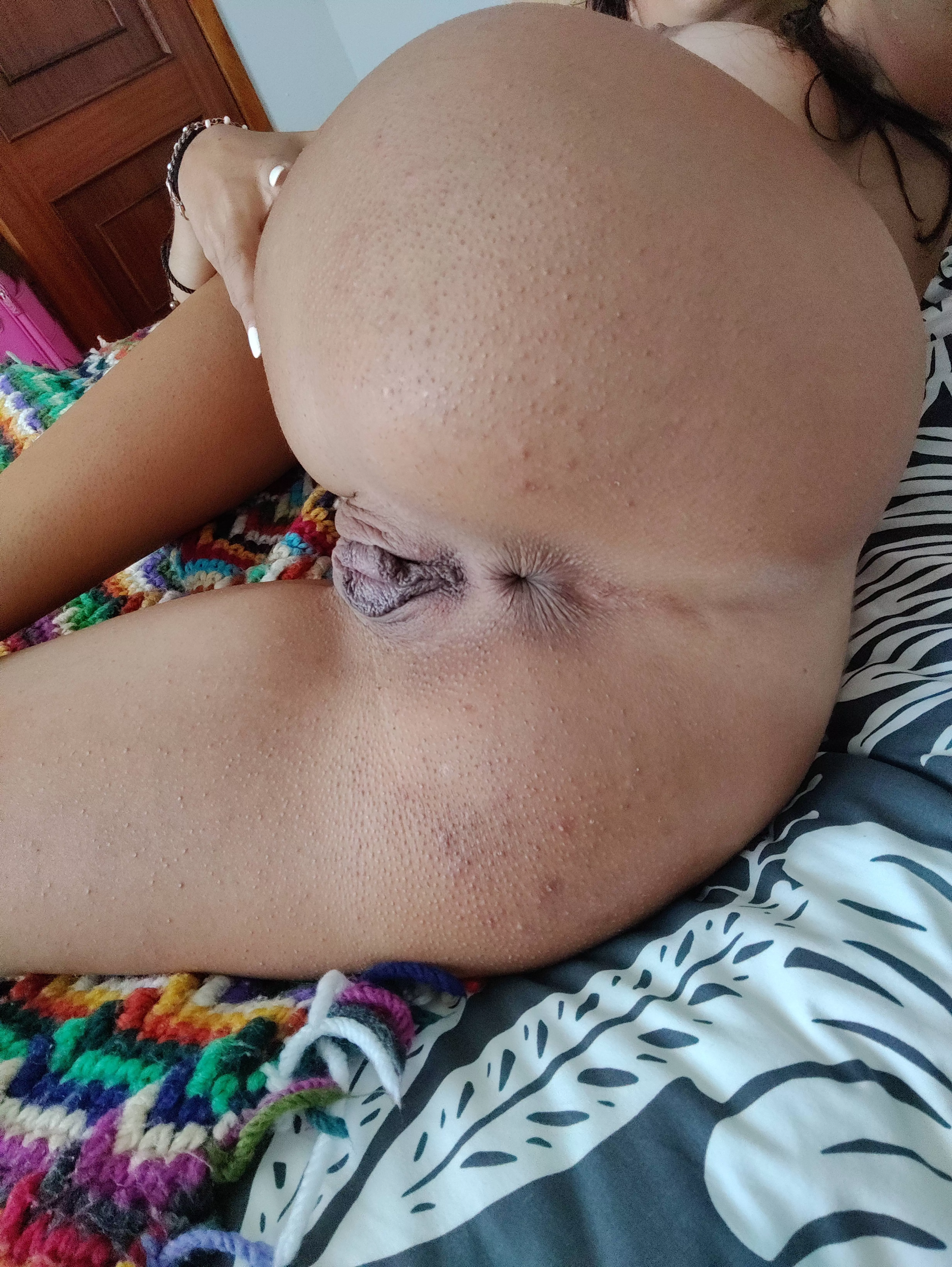 I'm not perfect but at least I'd fuck on the first date [OC]