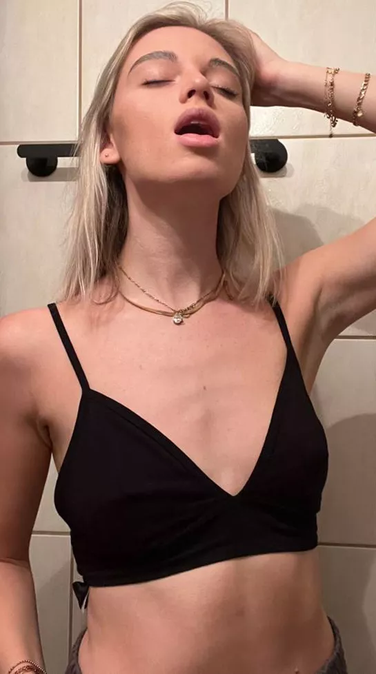 [img] fantasizing about being licked by someone, ahhhhh