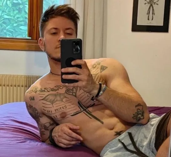 morning guys. ✌️