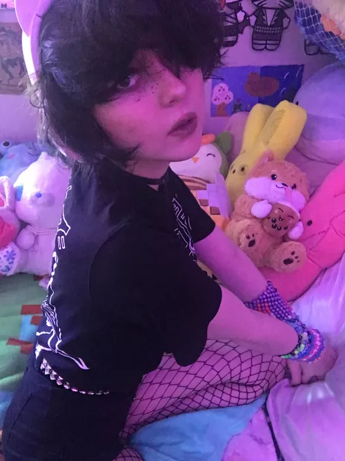 Scene femboy (my arms are gonna look like bubble wrap from all of the Kandi lol)