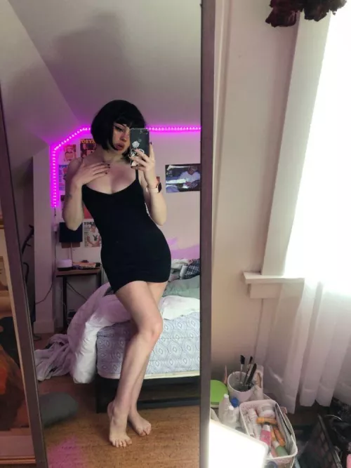 [Selling] I verify.. i am horny and ready for you. Available for sexting, video call, customs, lifetime premium snap and more...add me on Kik: jennydoll07 🔥 whatsapp +15162669577