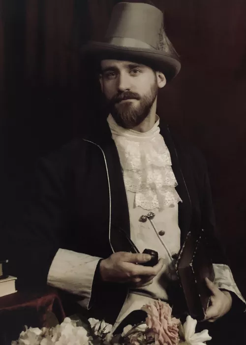 This is my partner’s favorite photo of me that we took at Cedar Point almost 3 years ago. I felt very fancy