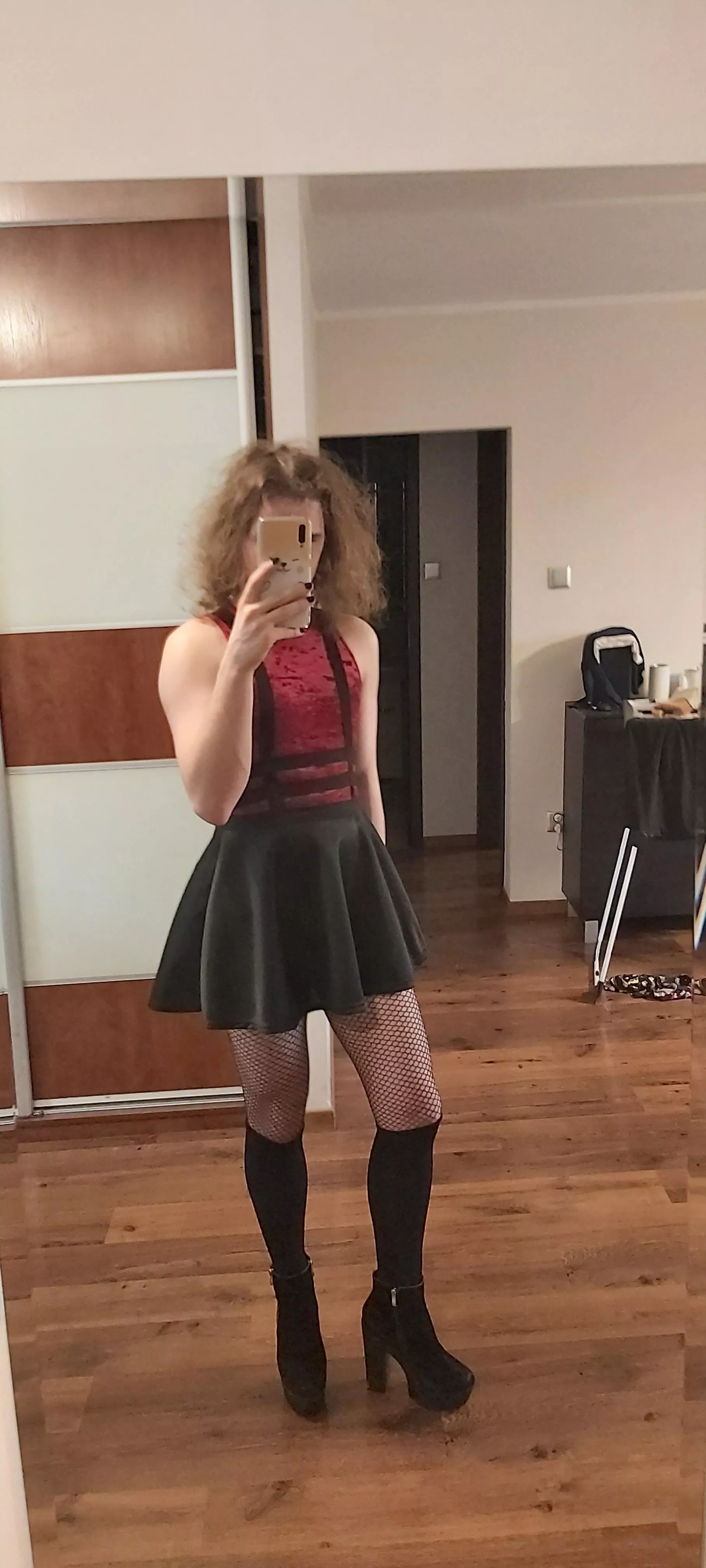 Girlfriend material? 👉👈