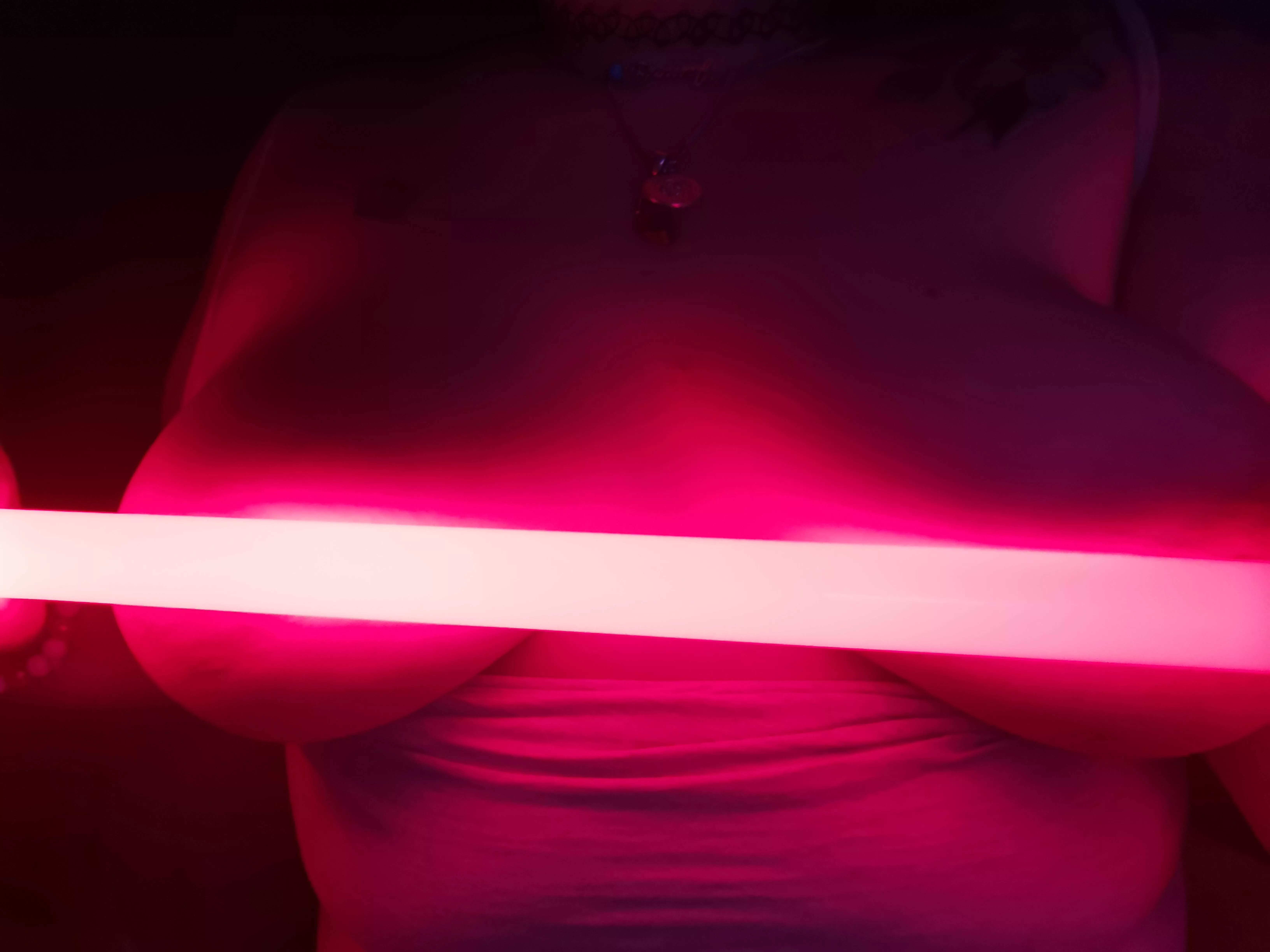 I see your underboob... and I raise you lightsaber underboob 🥺🥺