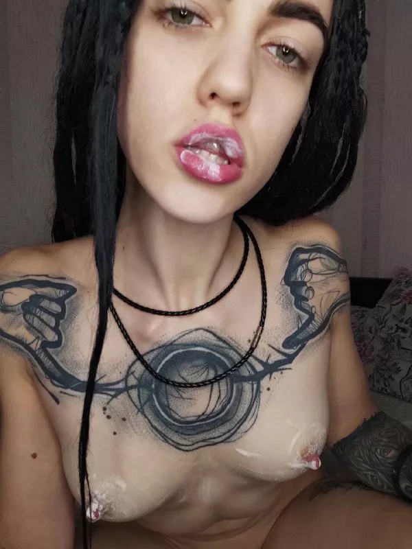 If I were your roommate, would you have sex with me in the morning? {Free OF link in the comments}