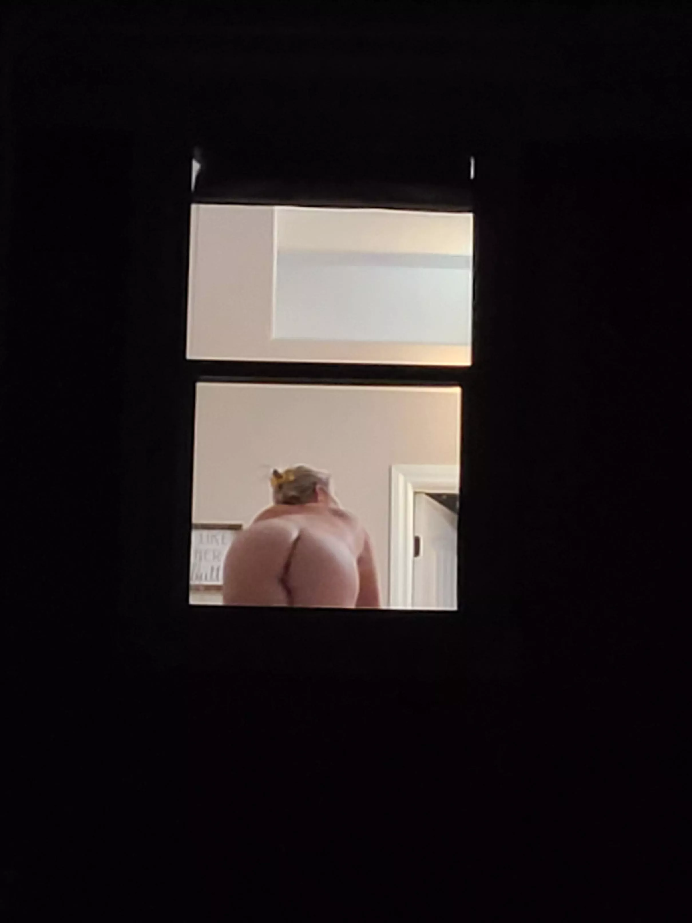 left the blinds open for the boys😈