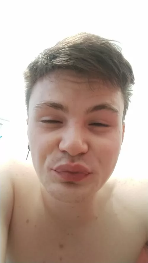 My face when I spend all my money on cosmetics and then start to think about refunding them so I can buy other game cosmetics.