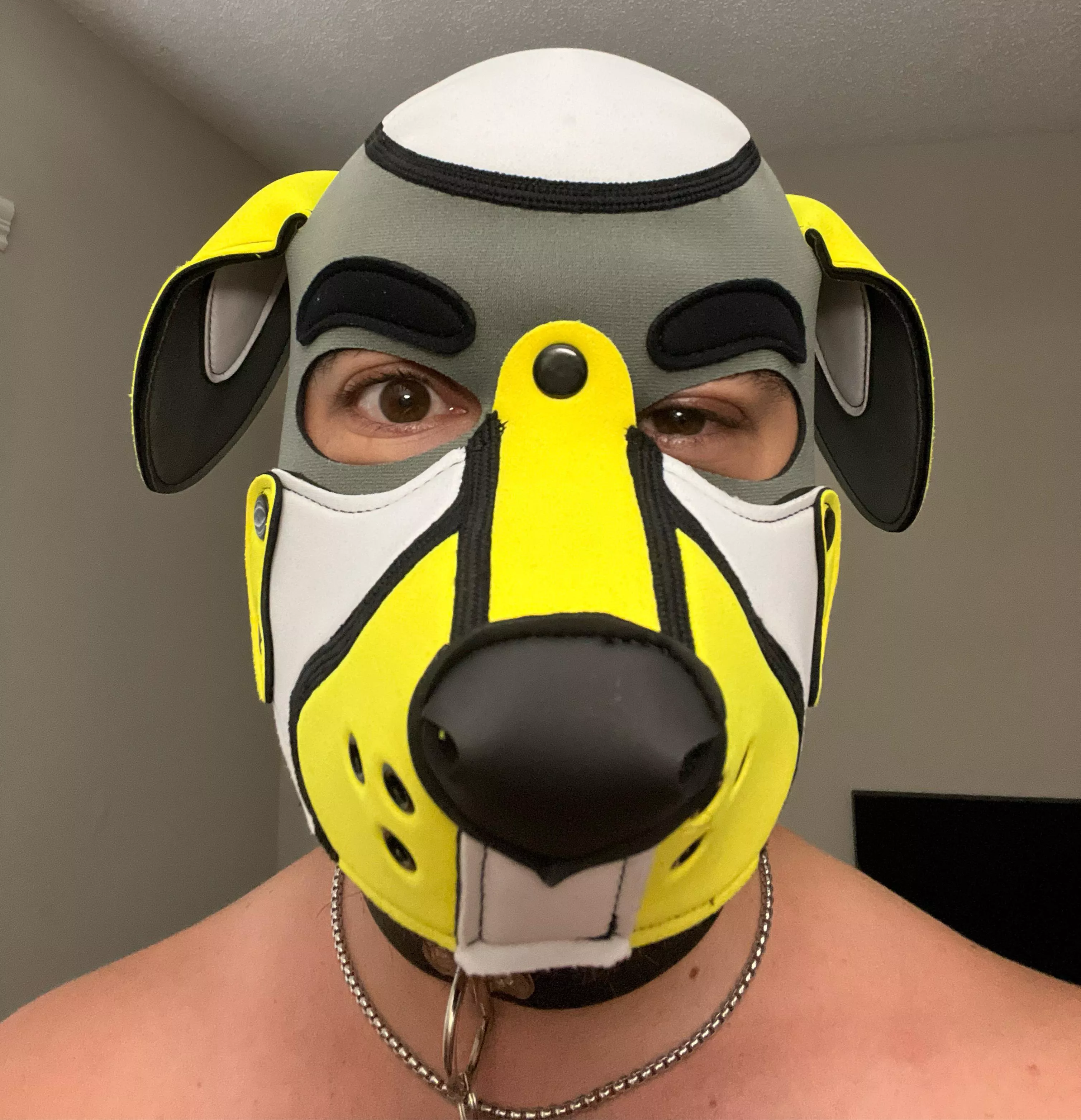 New hood tight around brow and eyeholes. Any tips to give some space for eyelids? It rests strangely and makes it seem like I have a lazy eye.