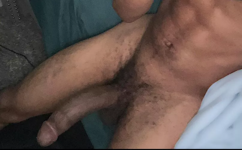 They can’t get enough of the curve 😮‍💨