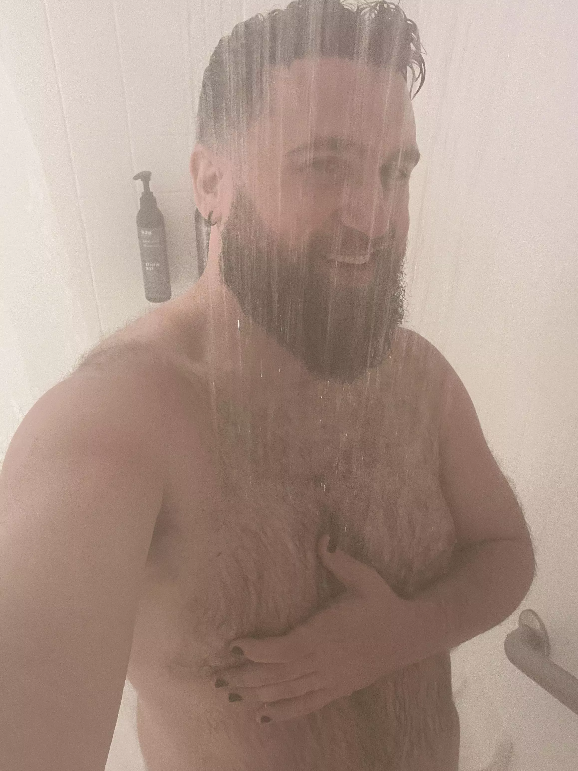 Time to clean up this shweaty bear!