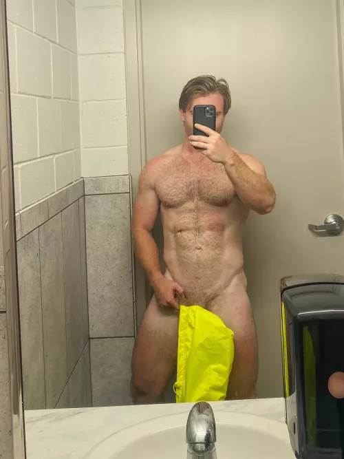 Come get naked with me to fix this tan 😈