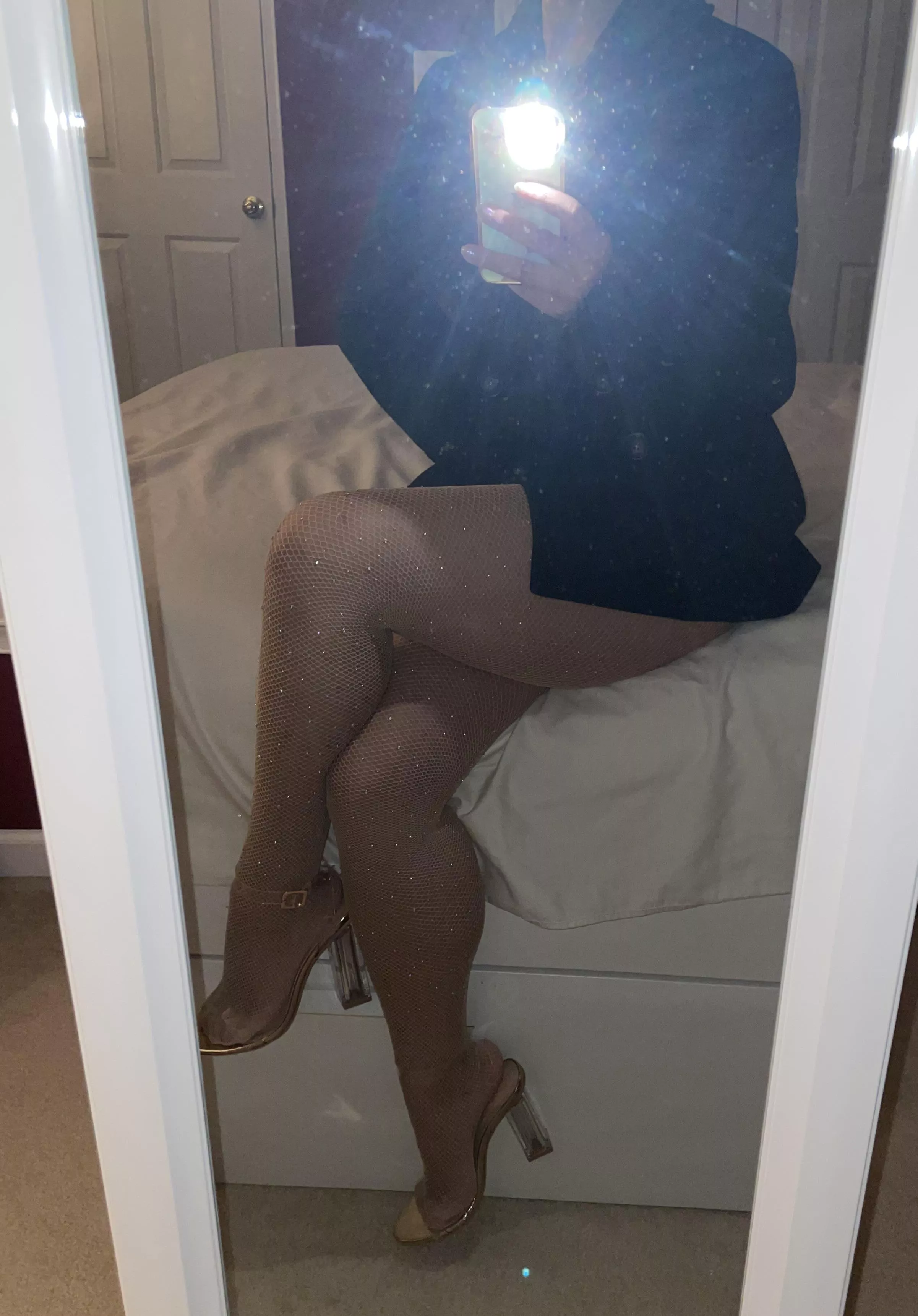 For good boys only 🔞 Let Mommy Kasi tell you about her day.