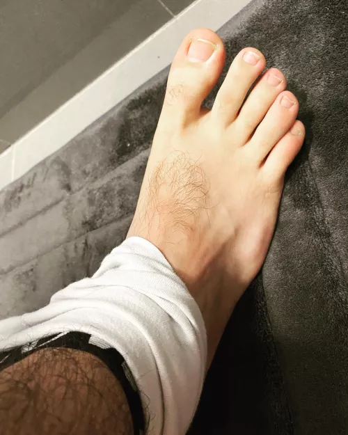 Get a whiff of this underwear too 😷