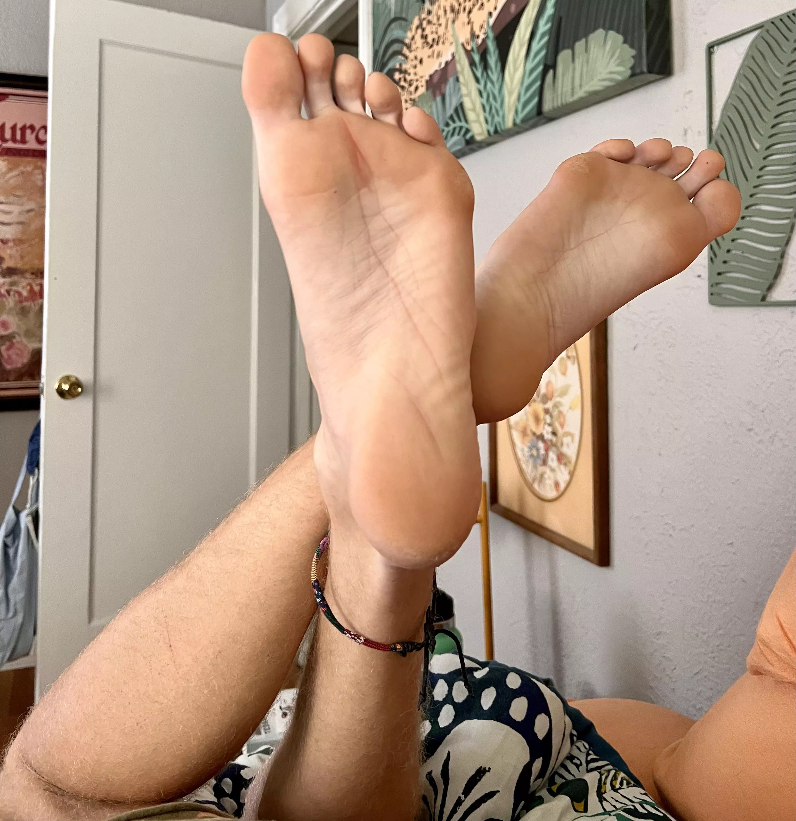 Happy Hump Day! Better be hard at work for me. My birthday is coming up ;)