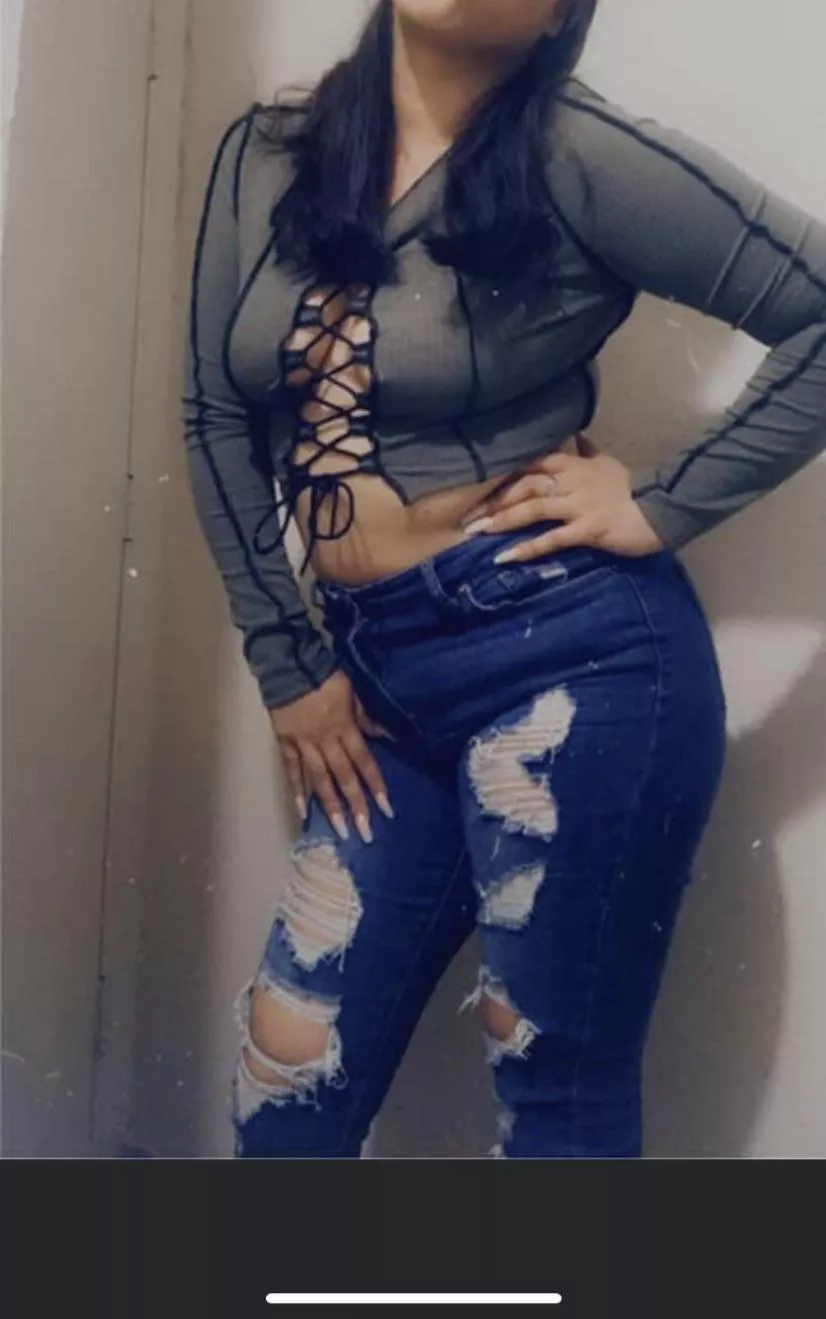 Hello looking for a Cake to help my cuckquean understand she is not good at what she does.