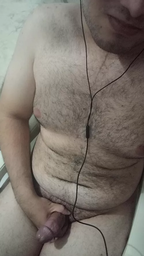 My big head wants to get in your little hole