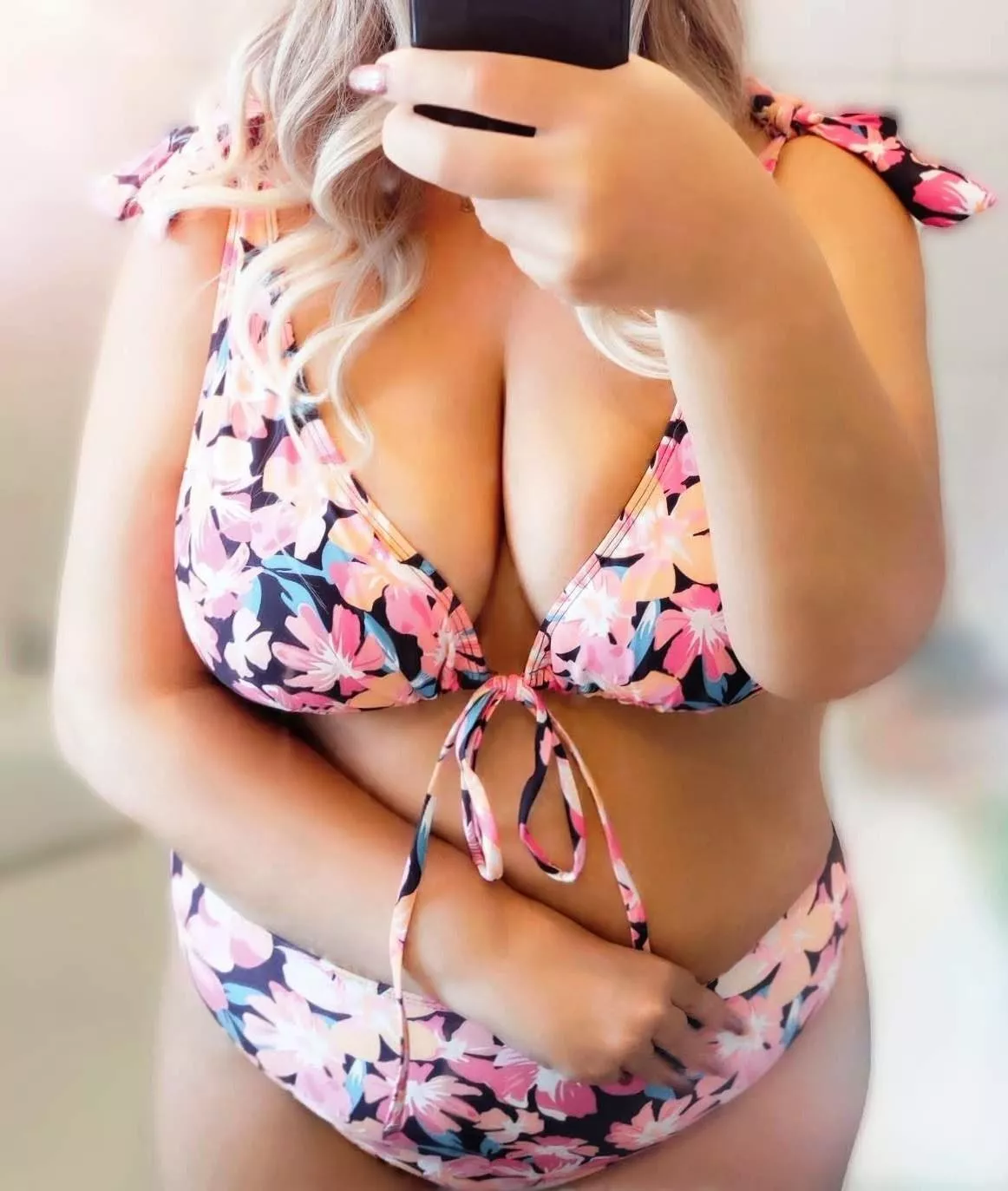 Planning a little vacation, but can't make up my mind on this bikini... Is it cute, or not so much?