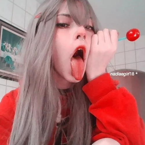 Hi 😇🍼 my sc: nadiaegirl18 don't be shy let's talk 😋