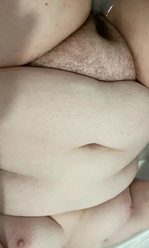 i jus love being naked waiting for you to walk in and slut me out 😈Click on photo to see full nude !!