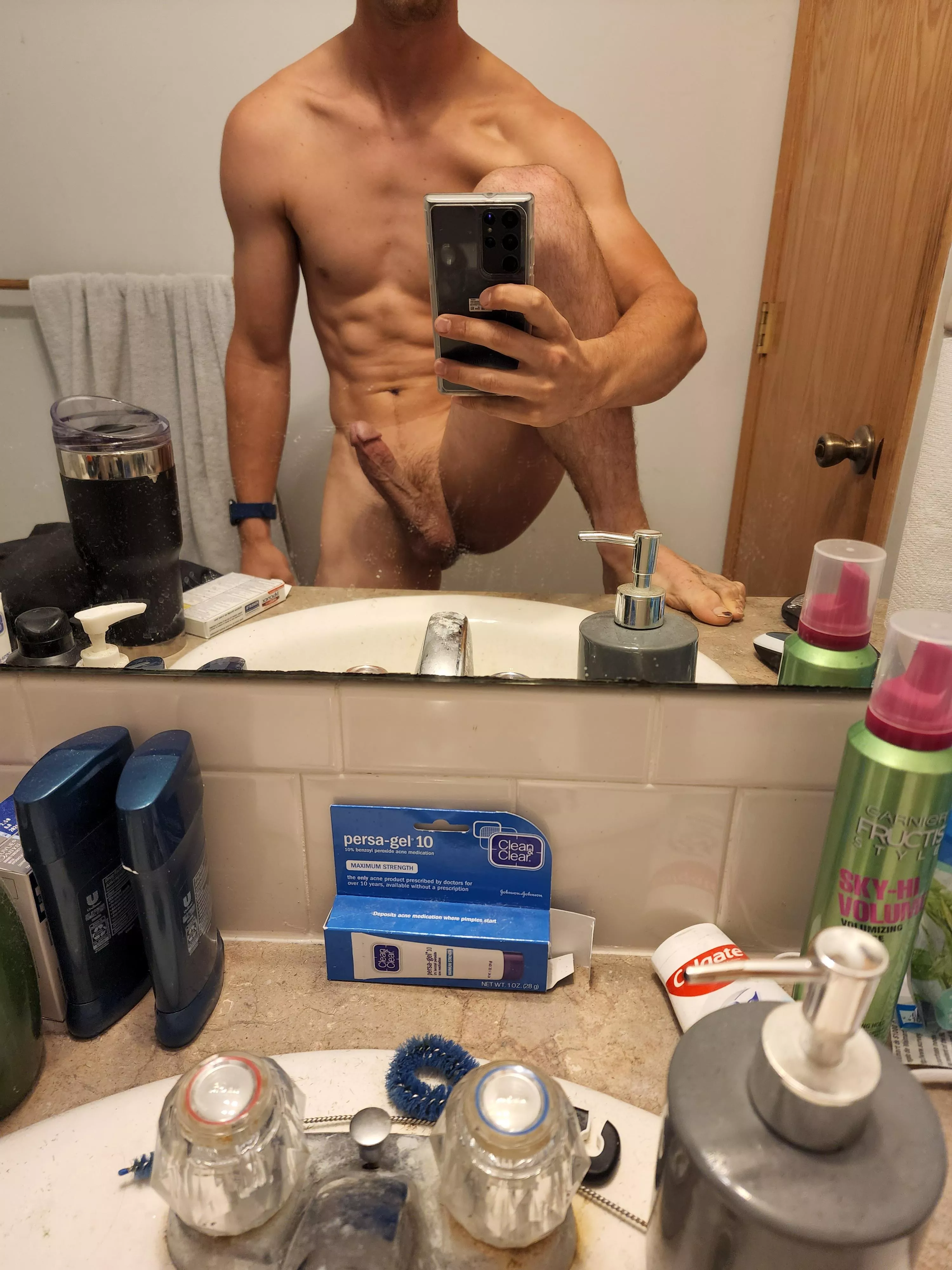 just wanna do a quickie with someone. male or female haha