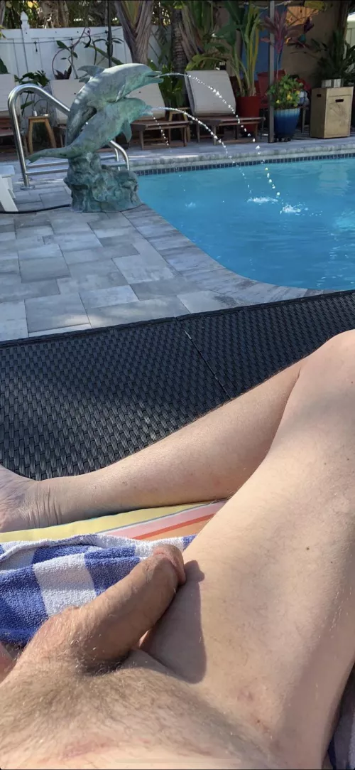 Anyone want to SUck Suck Me While Close my Eyes Relax & Enjoy U?