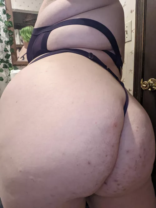 big booty 😌 that is all