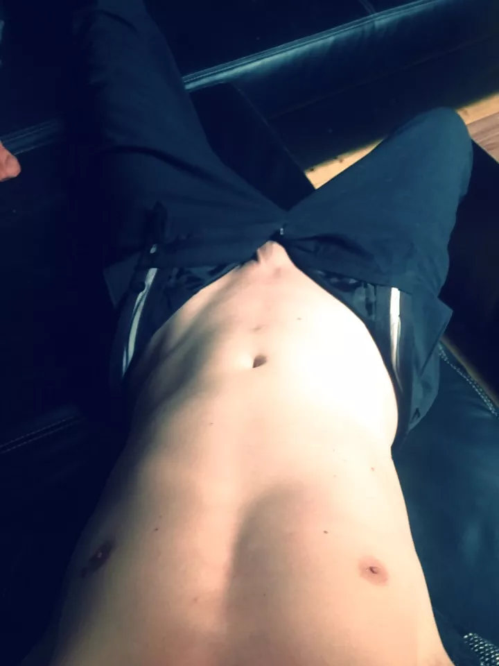 bwc daddy looking for ebony, latina or Arab slut. kik Hamez9three