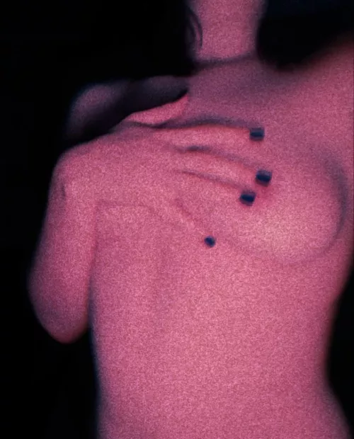 come here and play with me :)