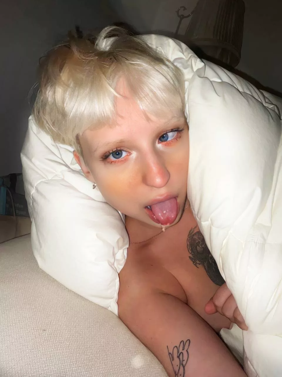 Daddy, I beg you to fill my mouth with hot syrup